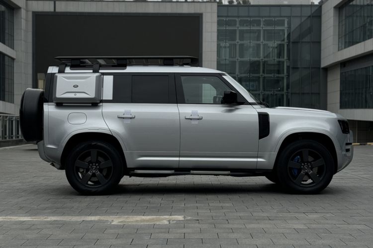 Used Land Rover Defender 2024 110 3.0T P400 XS