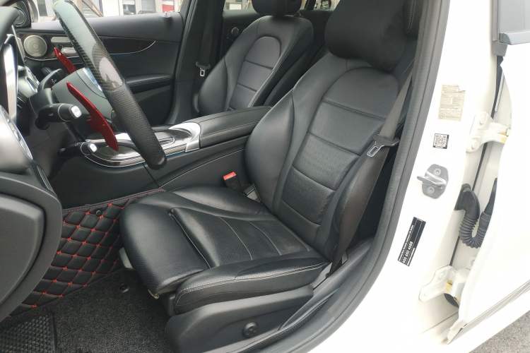 Used Mercedes-Benz C-Class 2017 Facelift C 200 Station Wagon