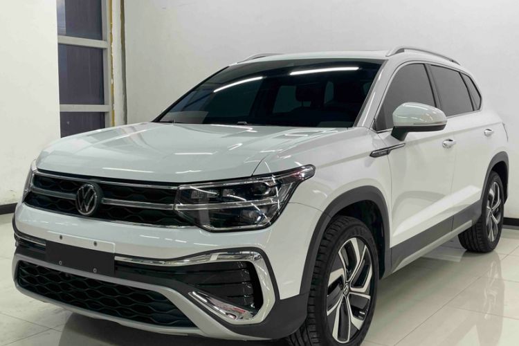 Used Volkswagen Tharu 2024 300TSI Two-Wheel-Drive Full Moon Edition Roof