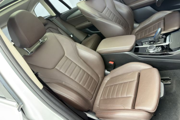 Used BMW iX3 2021 Leading Type
