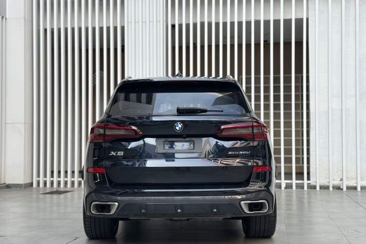 Used BMW X5 2022 Restyled xDrive 30Li Luxury Version M Sport Package