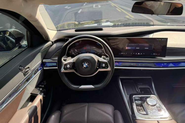 Used BMW 7 Series 2023 740Li Leading Edition Luxury Package