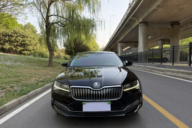 Used Skoda Superb 2019 Restyled TSI330 DSG Comfort Edition Exterior 1