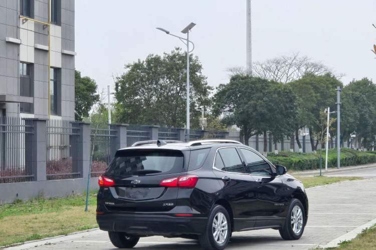 Used Chevrolet Equinox 2019 535T Automatic YuJie Edition China V Standard Exterior 6