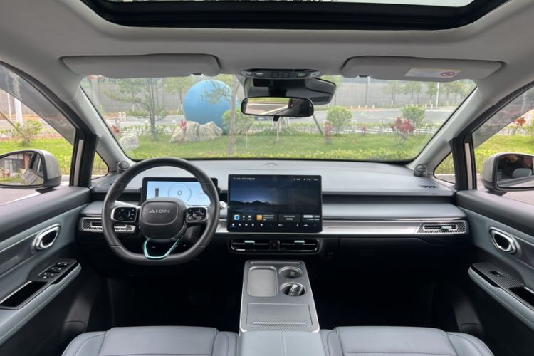 Used AION Y 2023 Plus 510 Smart Edition