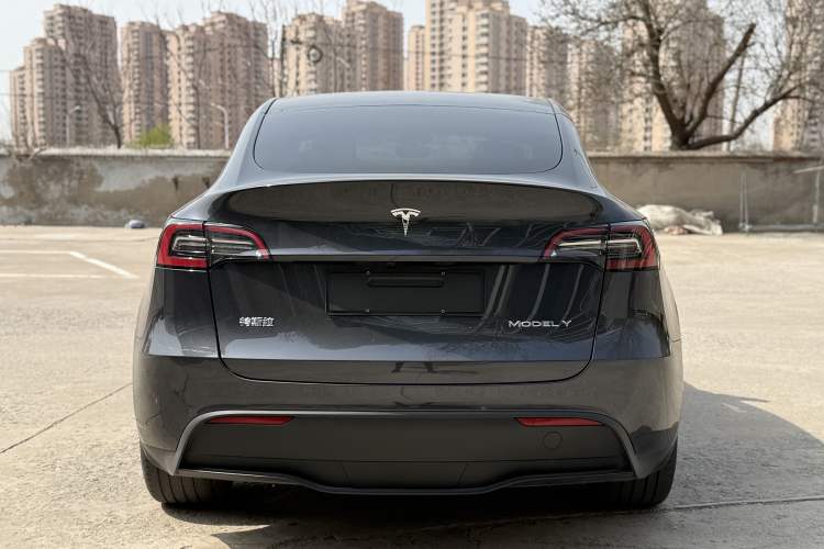 Used Tesla Model Y 2024 Rear-Wheel-Drive Version