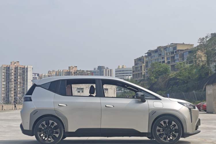 Used AION Y 2022 80 Intelligent Driving Version Exterior 8