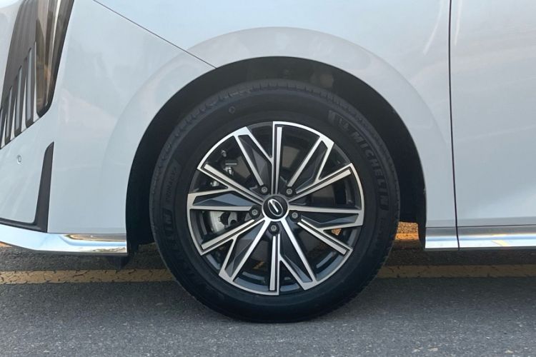 Used GAC Trumpchi M8 2024 Master Series Super Hybrid Edition
