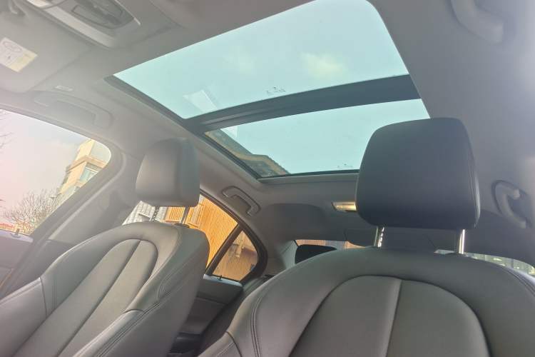 Used BMW 1 Series 2017 120i Design Package Model
