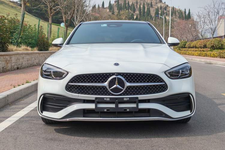 Used Mercedes-Benz C-Class 2023 Restyled C 260 L Sport Edition Exterior 2