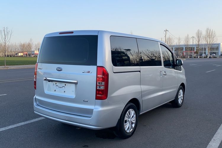 Used JAC Refine M3 2022 1.5T 7-Seater Standard Edition