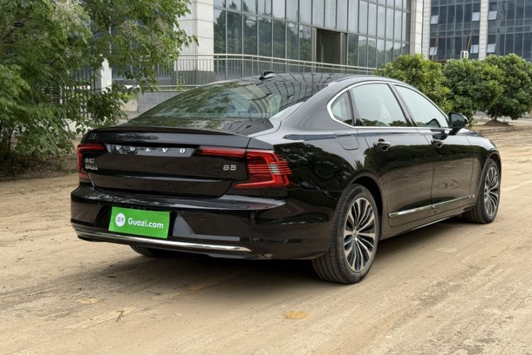 Used Volvo S90 2024 B5 Zhiyi Luxury Edition
