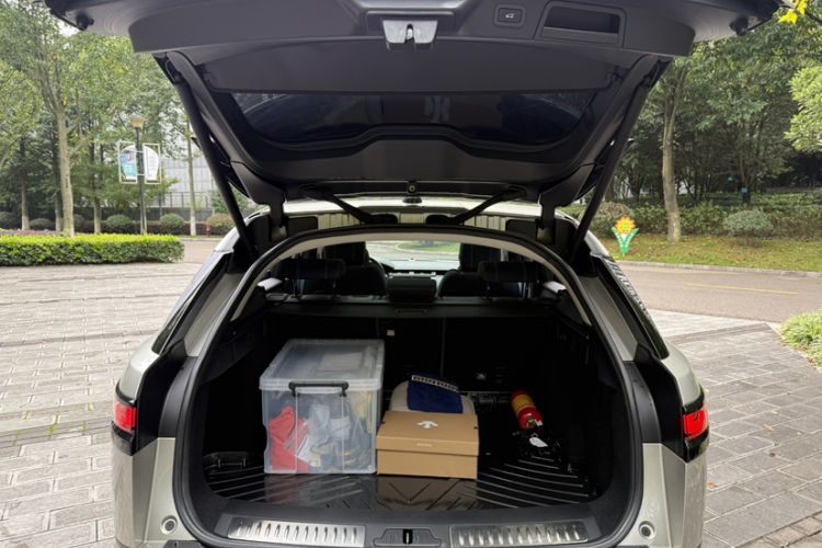 Used Land Rover Range Rover Velar 2018 P250 S
