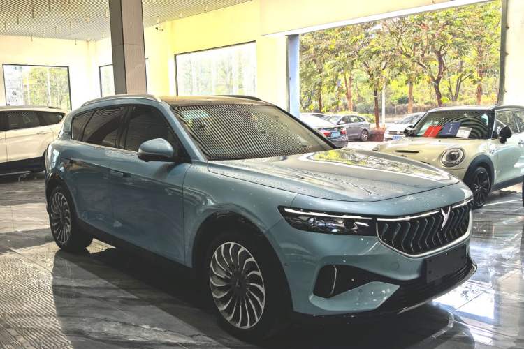 Used VOYAH FREE 2021 Four-Wheel Drive Extended-Range First Edition Commemorative Edition Exclusive Luxury Package