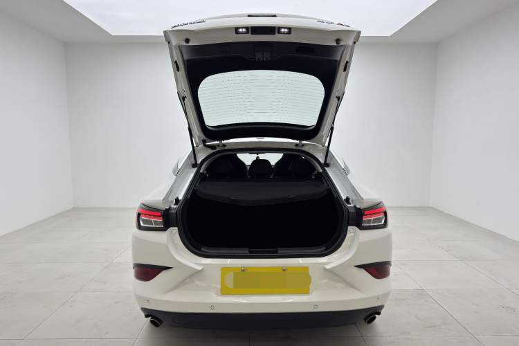 Used SOL A5 2022 1.5T CVT Youth Edition Interior 3