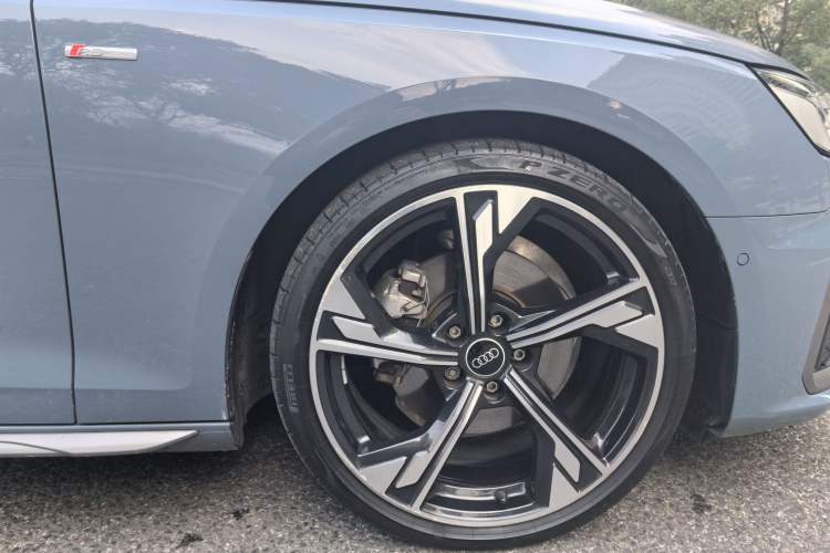 Used Audi A4L 2022 40 TFSI quattro RS Performance Package