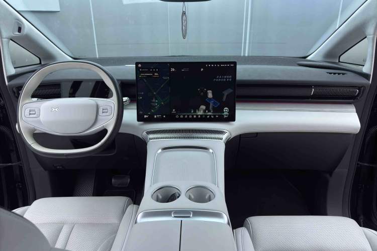 Used XPeng X9 2024 702 Ultra-Long Range Max