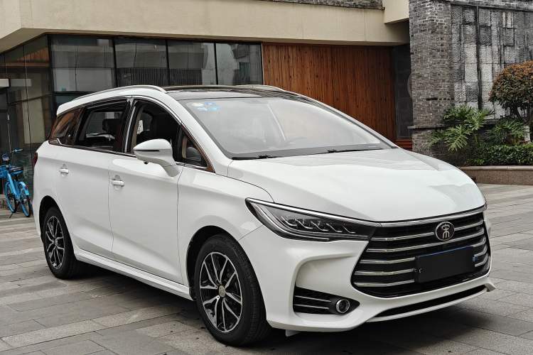 Used BYD Song MAX 2017 1.5T Automatic Smart Connect Elite 7-Seater