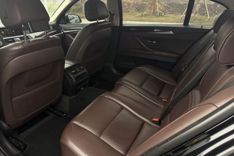 Used BMW 5 Series 2017 525Li Luxury Design Package
