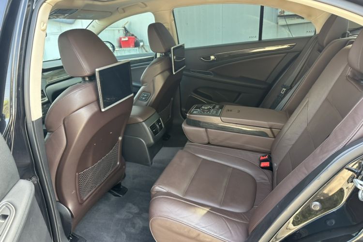 Used Hongqi H7 2017 2.0T Luxury Model
