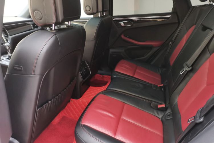 Used Porsche Macan 2017 Macan S 3.0T Interior 9