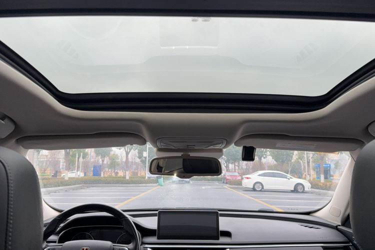 Used Hongqi H5 2022 Classic Model Facelift 1.8T Automatic Smart Connect Flagship Edition