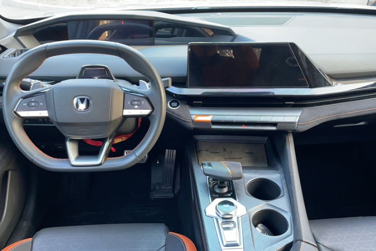 Used Changan UNI-V 2022 2.0T Leading-Speed Edition