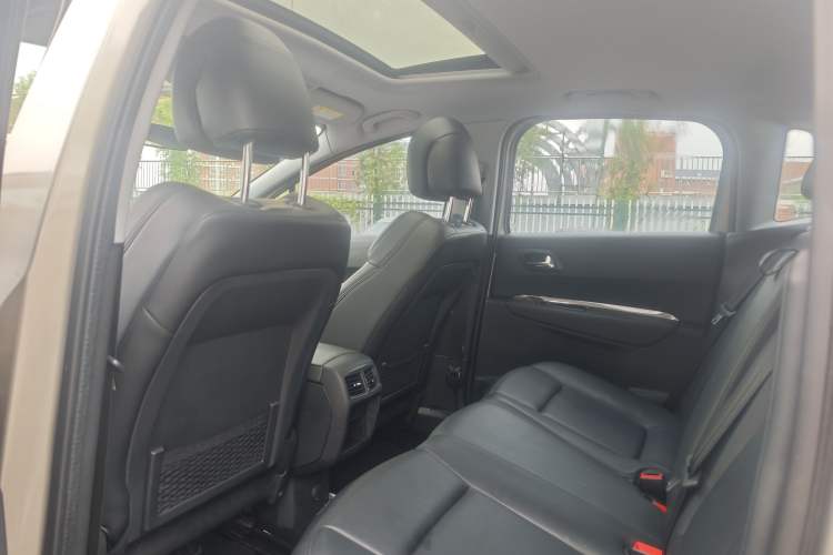 Used Peugeot 3008 2016 1.6THP Automatic Classic Edition