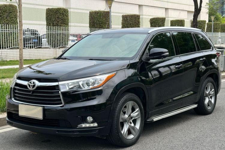 Used Toyota Highlander 2017 2.0T Four-Wheel Drive Luxury Edition 7 Seats
