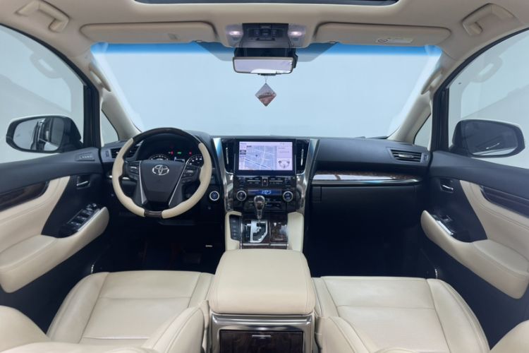 Used Toyota Alphard 2020 Dual-Engine 2.5L Luxury Edition
