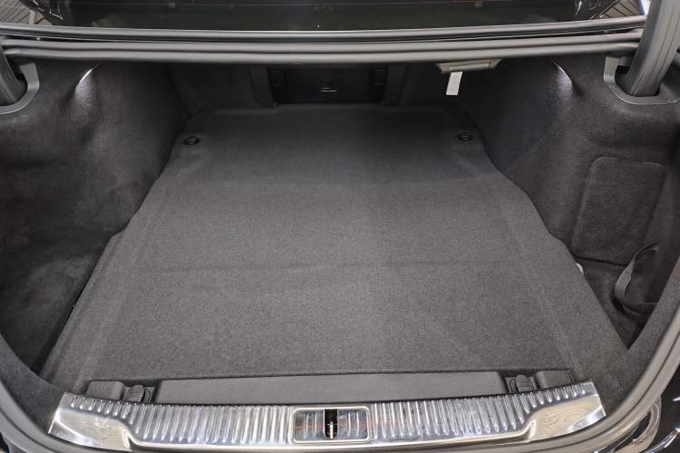 Used Mercedes-Benz S-Class New Energy 2023 S 450 e L Plug-in Hybrid Sedan
