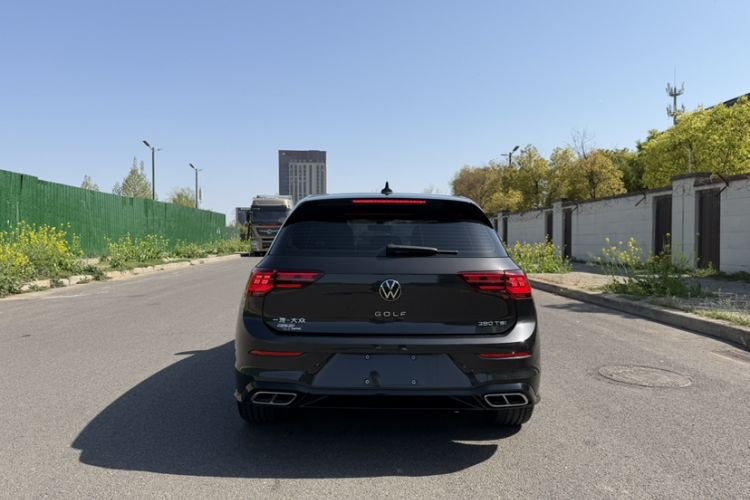 Used Volkswagen Golf 2023 Facelift 280TSI DSG R-Line Lite Exterior 10