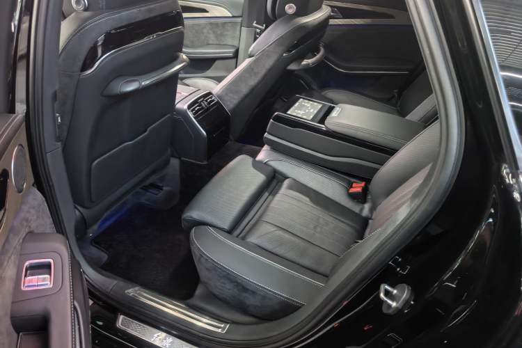 Used Hongqi H9 2021 2.5T Executive Version