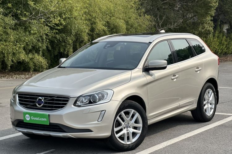 Used Volvo XC60 2017 T5 Smart Upgrade Edition