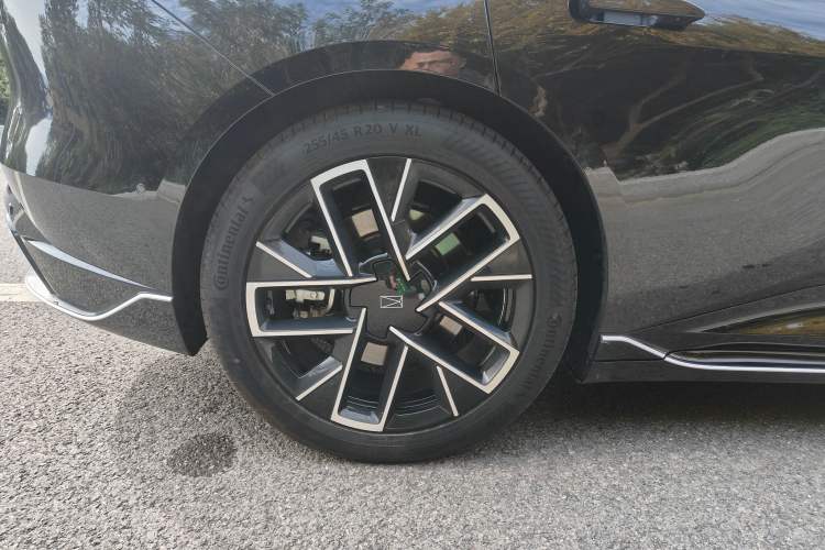 Used Avatr 06 2025 Pro Range-Extended Edition
