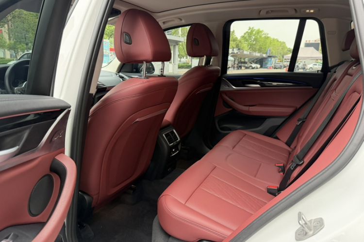 Used BMW X3 2023 xDrive25i M Sport Package
