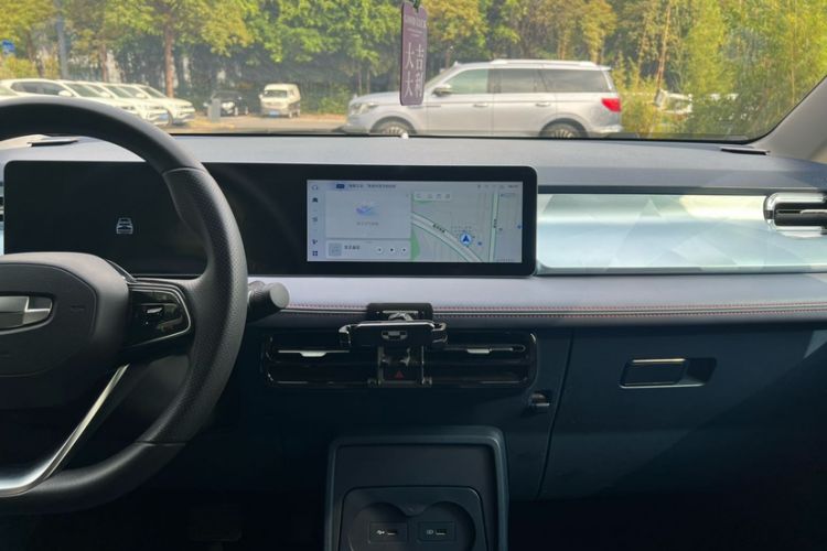 Used Geometry E Firefly 2022 401 km Linglong Tiger 4 Seats
