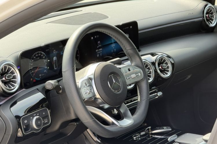 Used Mercedes-Benz A-Class 2021 A 200 L Sport Sedan Fashion Model Interior 5