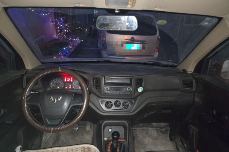 Used Wuling Hongguang V 2019 1.5L Base Version China VI LAR