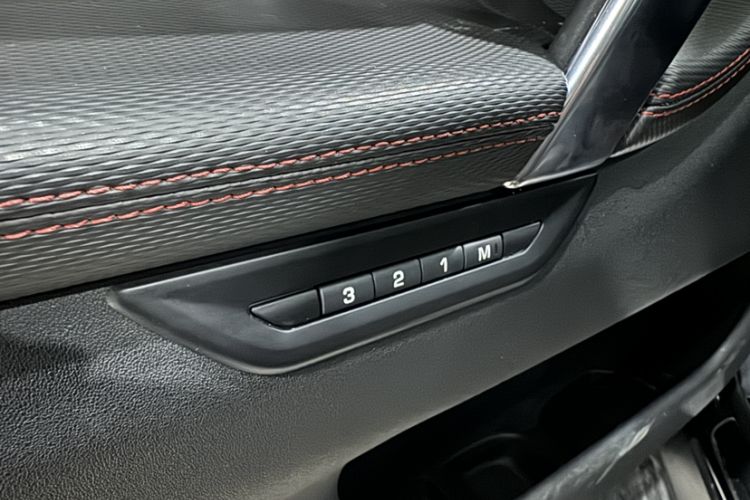 Used Land Rover Discovery Sport 2021 249 PS R-Dynamic SE Performance Tech Edition 5 Seats
