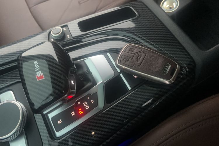 Used Audi A4L 2019 40 TFSI Fashion Edition China VI Emission Standard