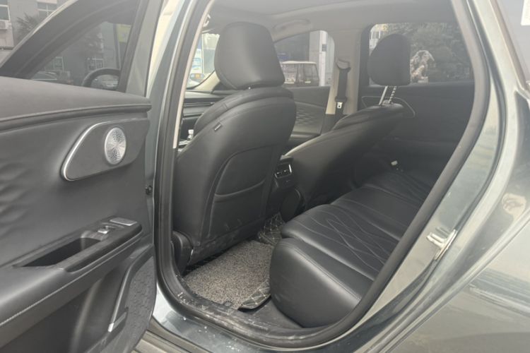 Used Chery Fengyun A8L 2025 1.5 TGDI 145 km Luxury Version