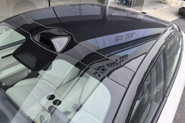 Used Avatr 06 2025 Max All-Electric Version Exterior 7