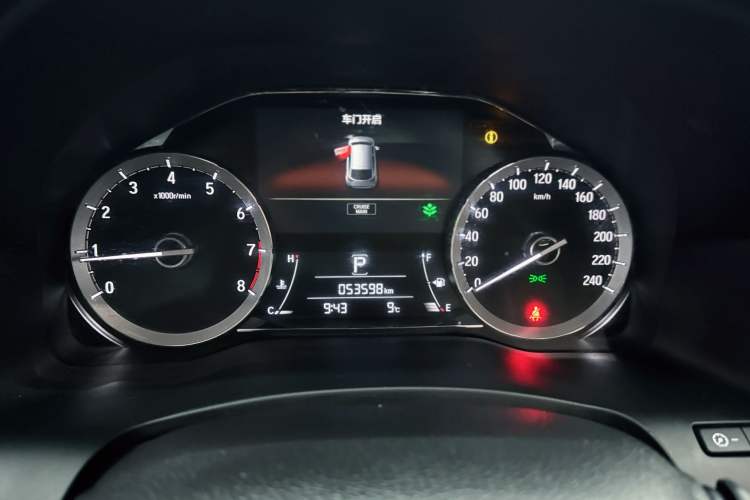 Used Honda UR-V 2020 370TURBO Four-Wheel Drive Prestige Edition Odometer Close Up