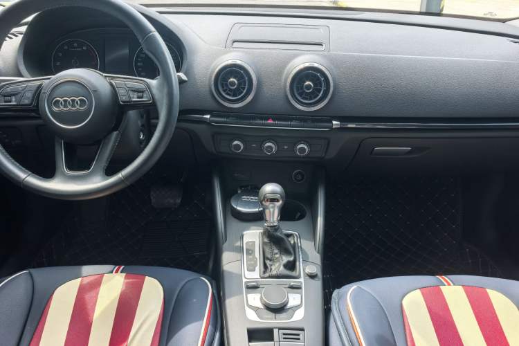 Used Audi A3 2018 30th Anniversary Edition Limousine 35 TFSI Fashion Model
