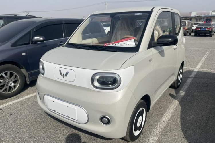Used Wuling Hongguang MINIEV 2024 3rd Generation 215km Youth Edition