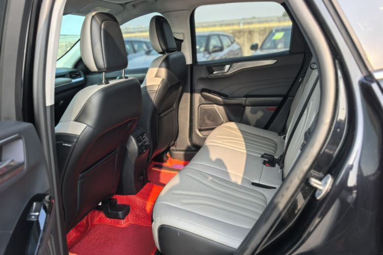 Used Ford Escape 2020 EcoBoost 245 Two-Wheel-Drive Titanium Edition