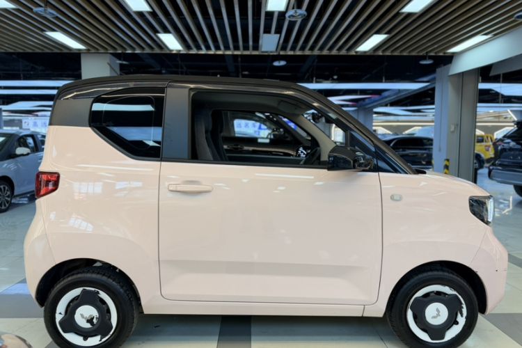 Used Wuling Hongguang MINIEV 2021 Macaron Premium Model – Lithium Iron Phosphate