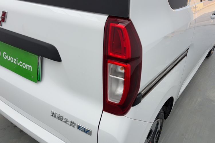 Used Wuling Zhiguang New Energy 2025 Comfort Model Exterior 11