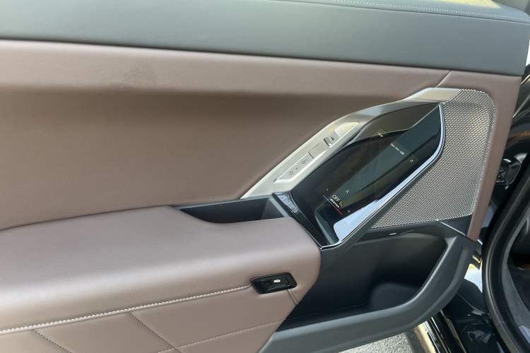 Used BMW 7 Series 2023 735Li M Sport Package